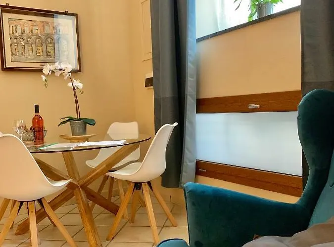 Apartment Casa Andrea - Plebiscito Naples